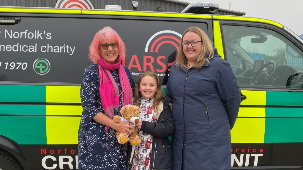 At NARS HQ Pam was reunited with patient Tilly and her mum Hayley