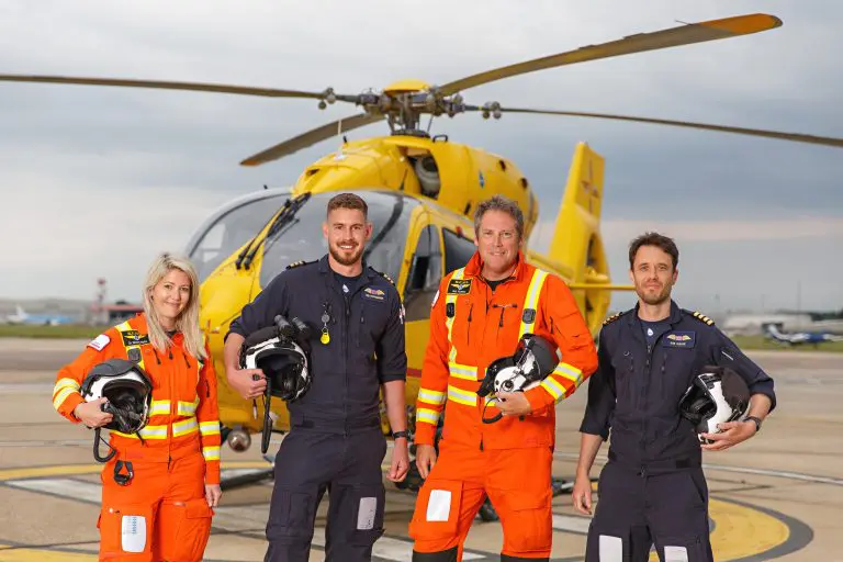 EAAA doctor, paramedic and pilots