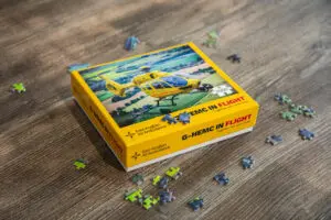 Image of Hem-C jigsaw box on table