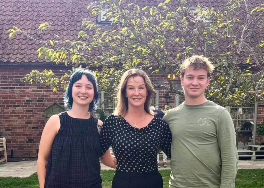 Giving back after a medical emergency: A Mum’s story